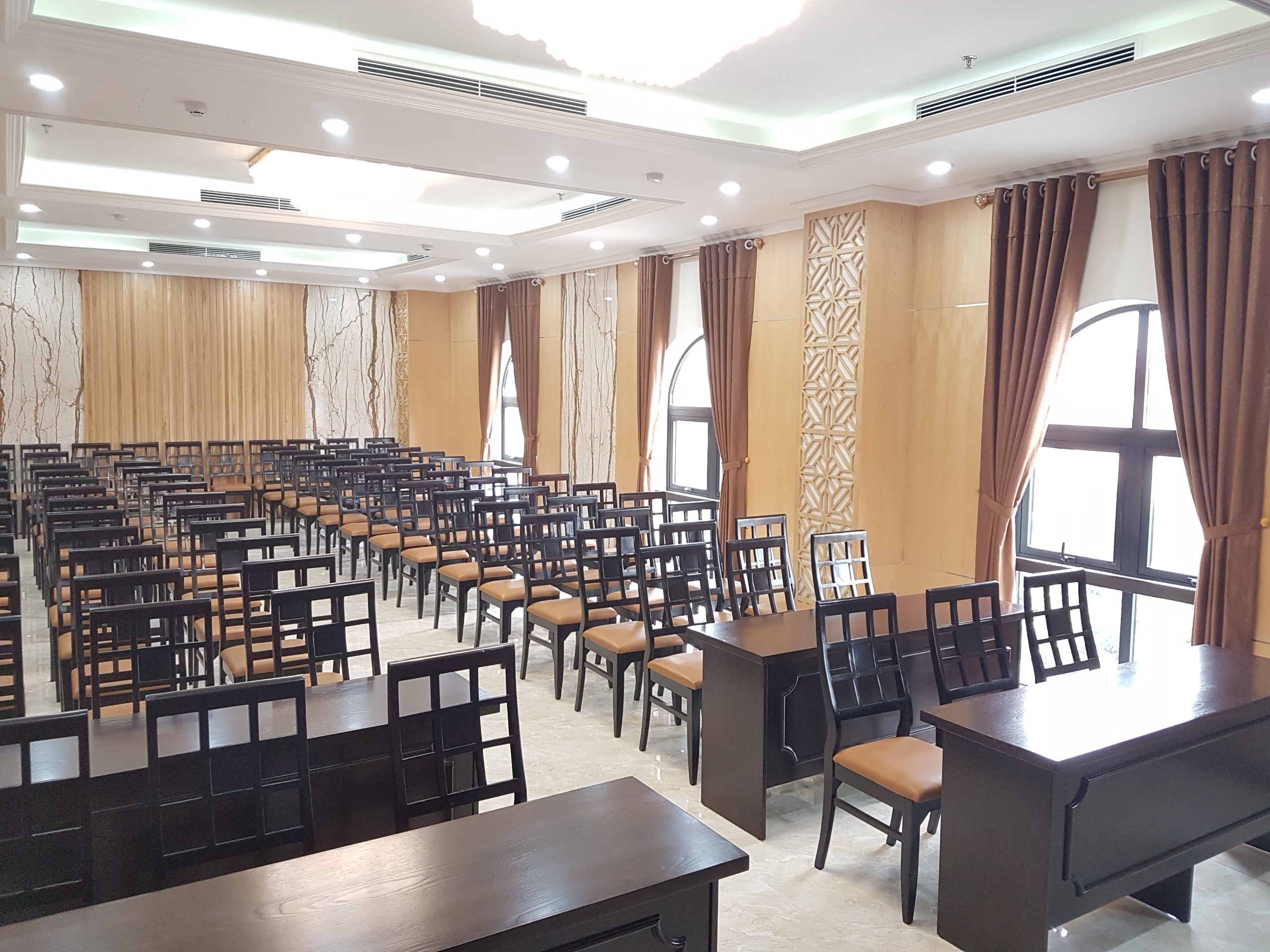 CHO THUÊ PHÒNG HỘI NGHỊ